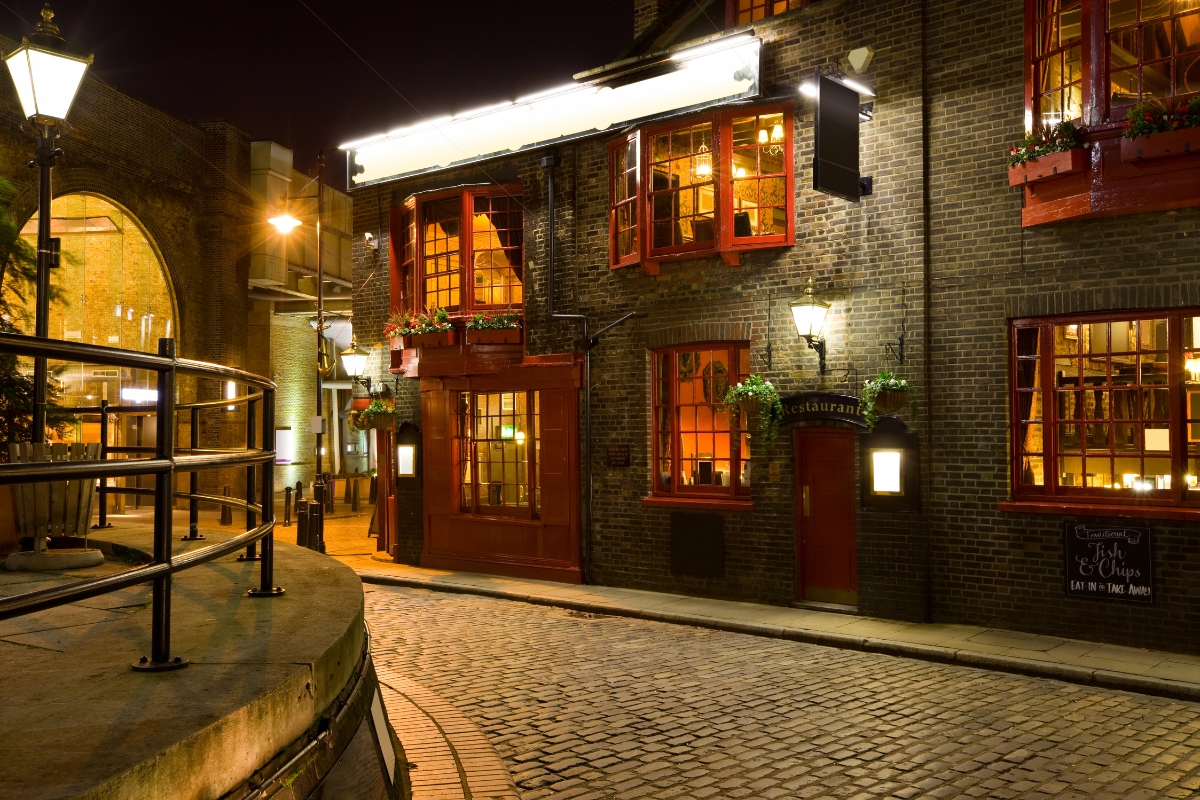 English Pub, Restaurant, London, England, UK