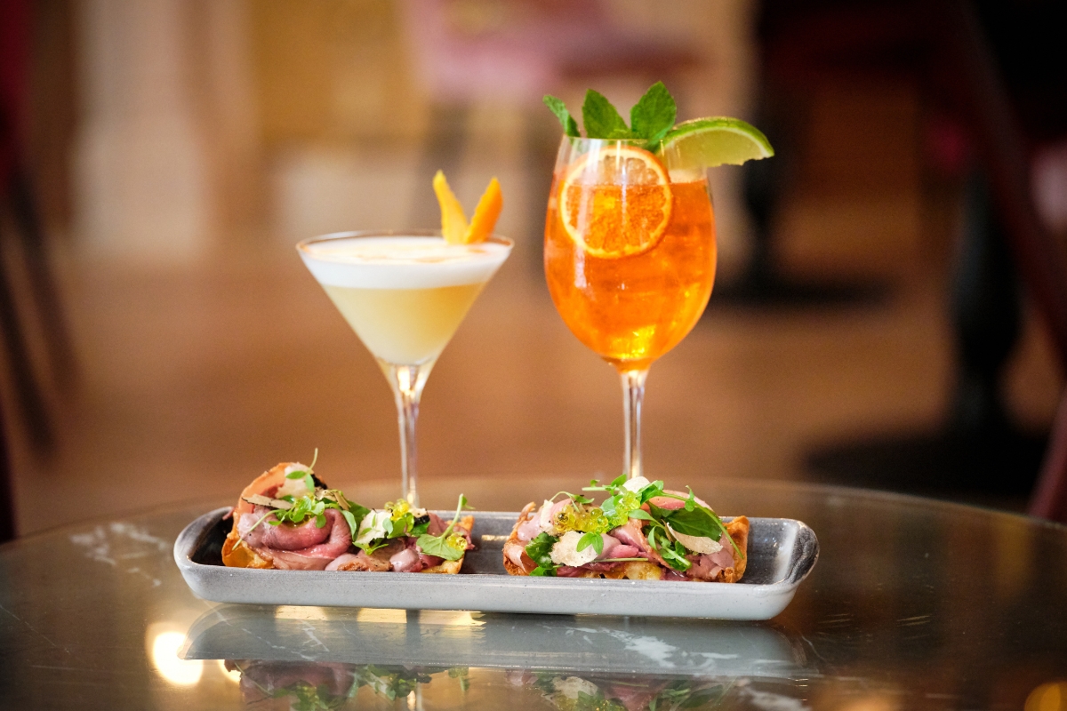 Cocktail and Appetizer Pairing